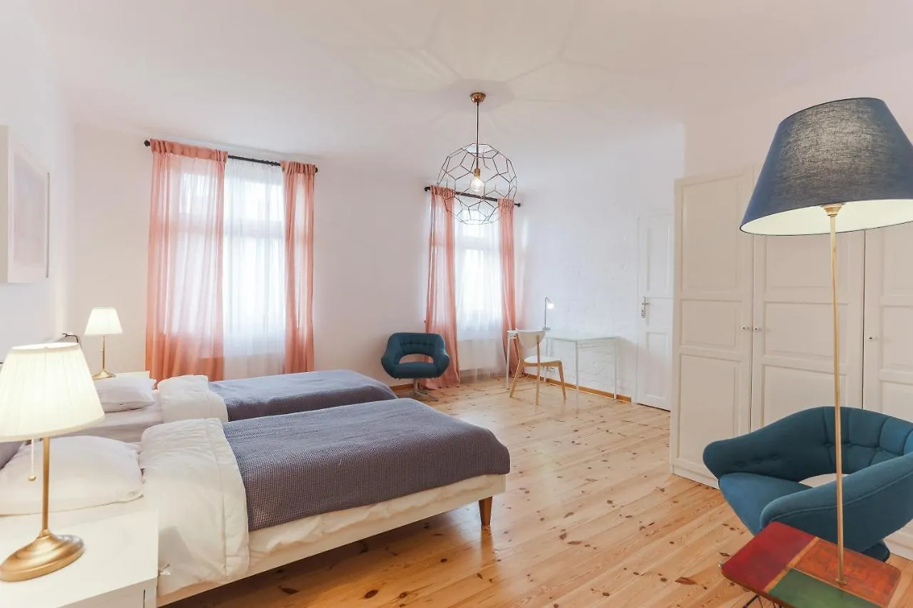 Spacious Sunny Apartment In Oldtown Gdansk